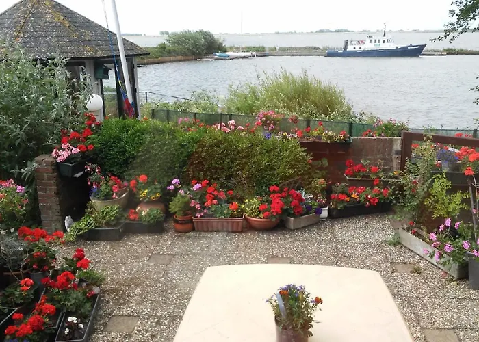 Amstelmeer Bed and Breakfast 3*